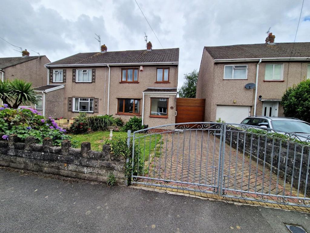 Woodland Avenue, Pencoed, Bridgend 4 bed semidetached house for sale