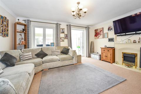 4 bedroom semi-detached house for sale, Tottehale Close, North Baddesley, Hampshire