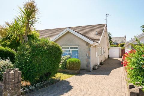 2 bedroom semi-detached bungalow for sale, Carys Close, Penarth