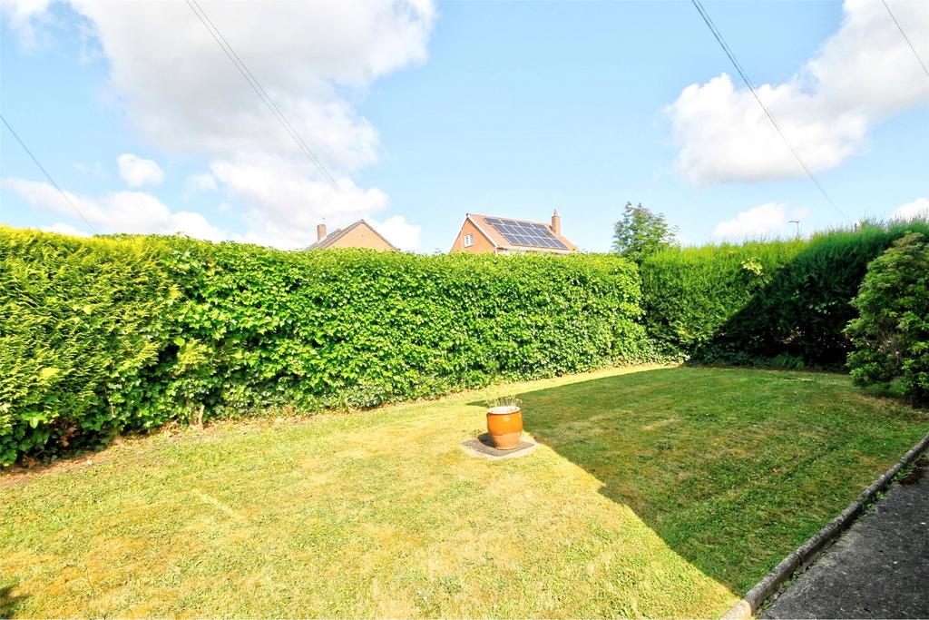 Lombard Drive, Chester Le Street, Co Durham, DH3 3 bed semidetached house for sale £194,950