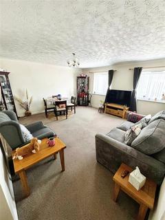 2 bedroom apartment to rent, Station Road, Wimborne