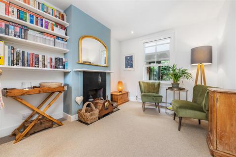 20 Helena Road, Windsor, SL4 1JN