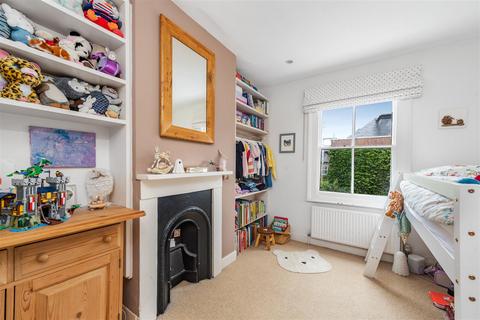 20 Helena Road, Windsor, SL4 1JN