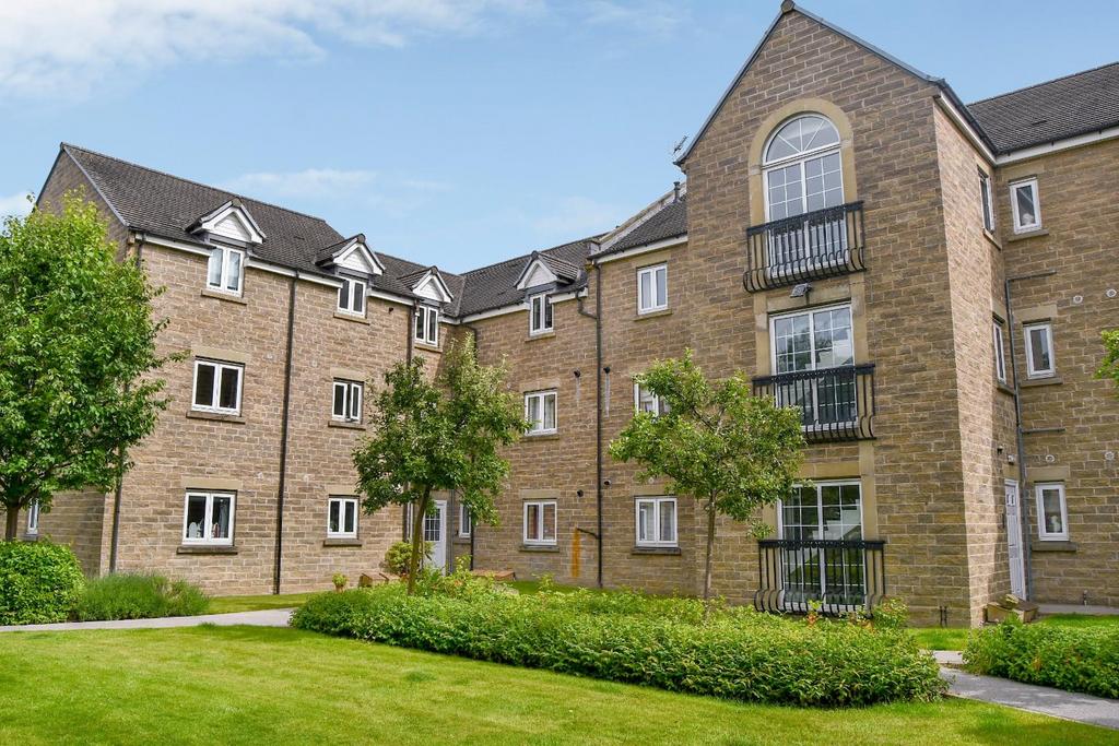 Pennythorne Drive, Yeadon, Leeds 2 bed apartment £800 pcm (£185 pw)