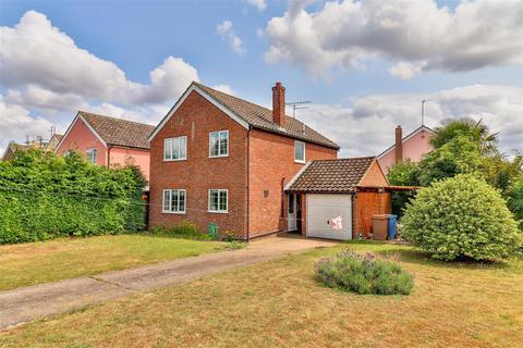 4 bedroom link detached house for sale, Ann Beaumont Way, Hadleigh, Ipswich