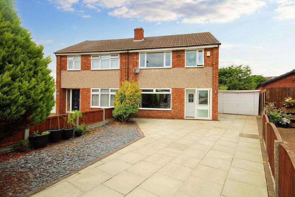 Stratton Road, Great Sankey, Warrington, WA5 3 bed semidetached house