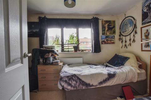 29 Mistley Close, Bexhill-on-sea, TN40 2TD