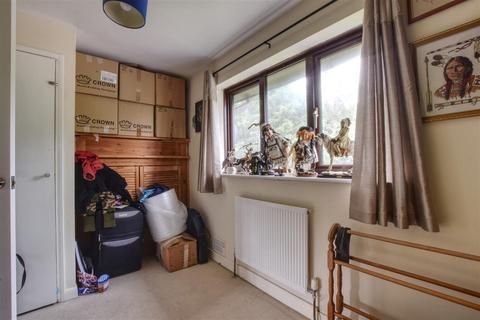 29 Mistley Close, Bexhill-on-sea, TN40 2TD