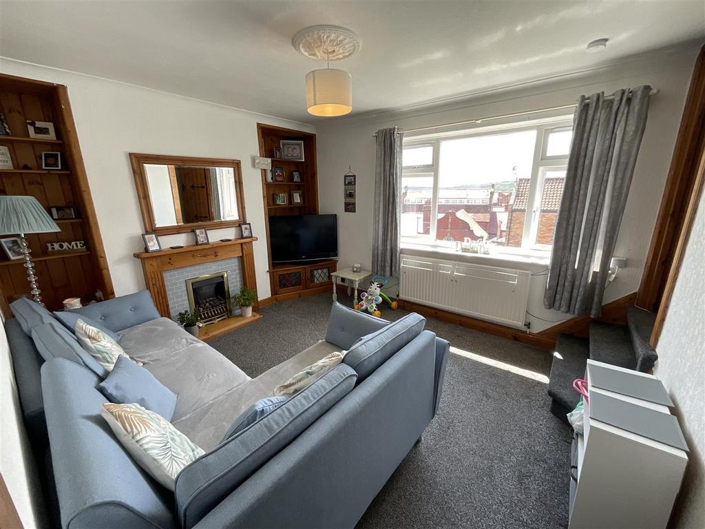 Longwestgate, Scarborough 3 bed for sale £110,000