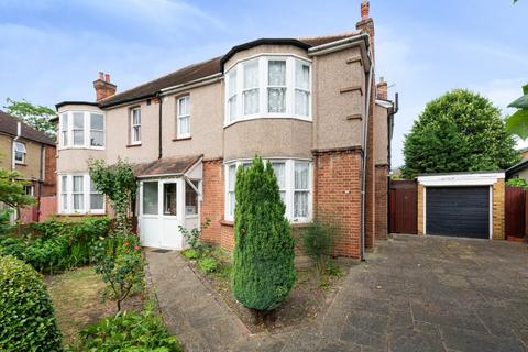 2 Old Farm Road East, Sidcup, DA15 8AE