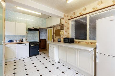 2 Old Farm Road East, Sidcup, DA15 8AE