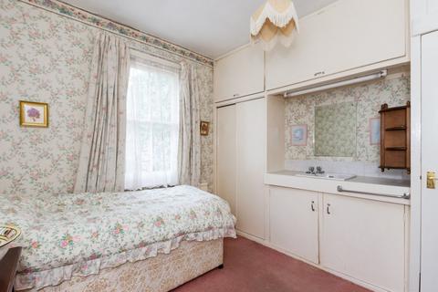 2 Old Farm Road East, Sidcup, DA15 8AE