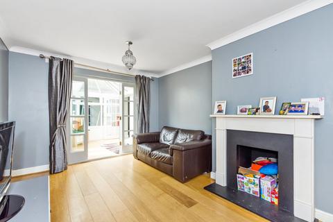 5 Maple Leaf Drive, Sidcup, DA15 8WG