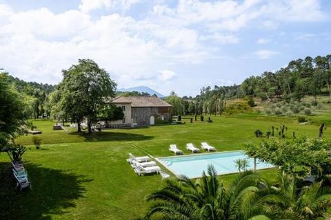 5 bedroom villa, Lucca, Tuscany