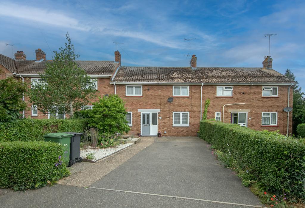 Thorne Road, Colchester, Essex 3 bed terraced house for sale £350,000