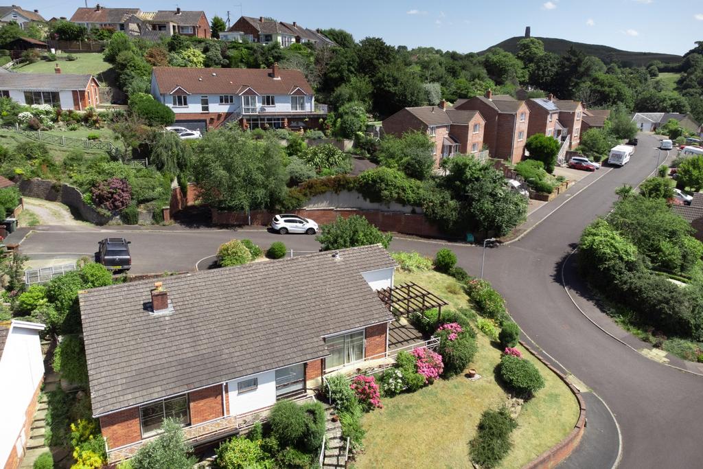 Rowley Road, Glastonbury 3 bed detached house £400,000