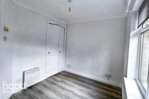 1 bedroom flat to rent, Dairymans Walk, Guildford