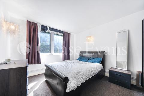 28 Burcham Street, London, E14 0SH