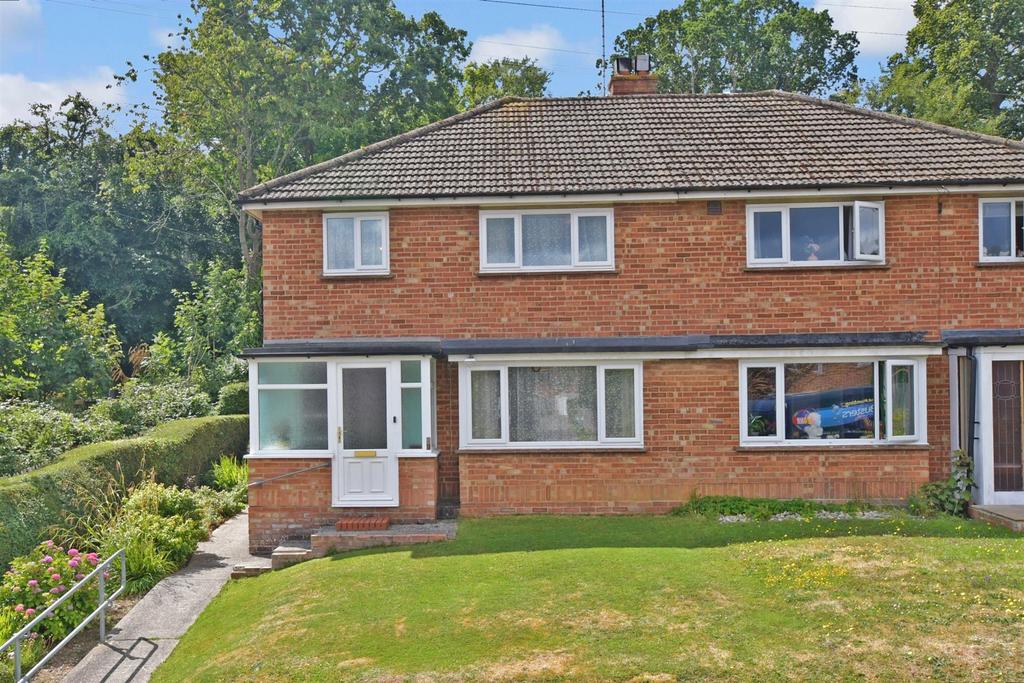 Pearson Road, Arundel, West Sussex 3 bed semidetached house £300,000