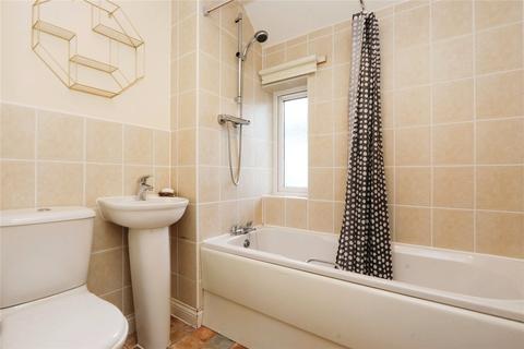 21 Culm Close, Bideford, EX39 4AX