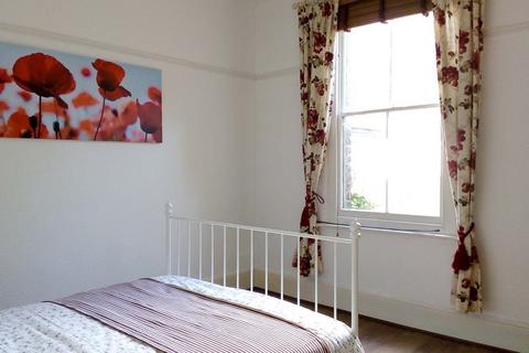 6 Gurney Road, London, E15 1SH