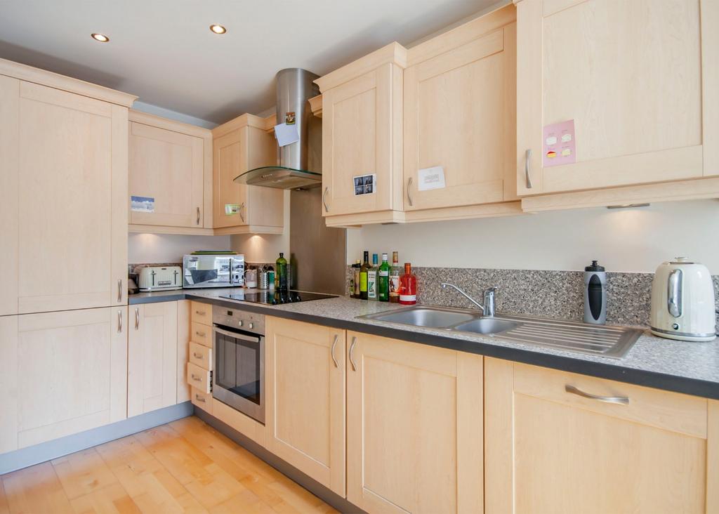 Apartment in Nottingham - View 4