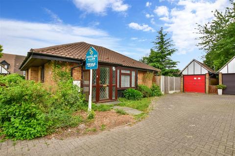 29 Acorn Place, Langdon Hills, Basildon, SS16 6RJ