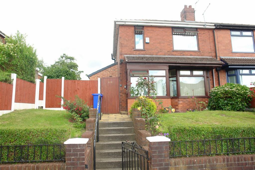 St Marys Road, Moston 3 bed semidetached house £200,000