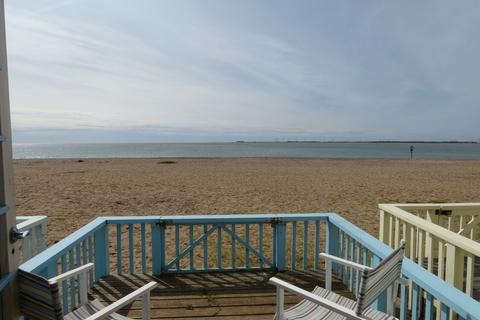 Seaview Avenue, West Mersea