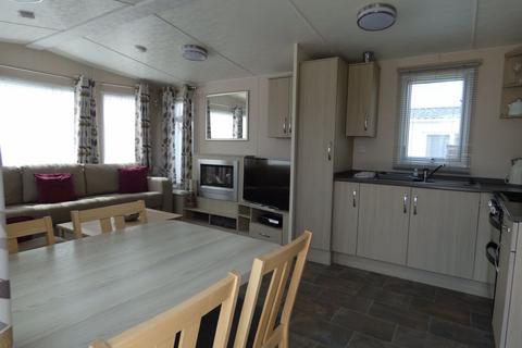 3 bedroom mobile home for sale, Coopers Beach, East Mersea