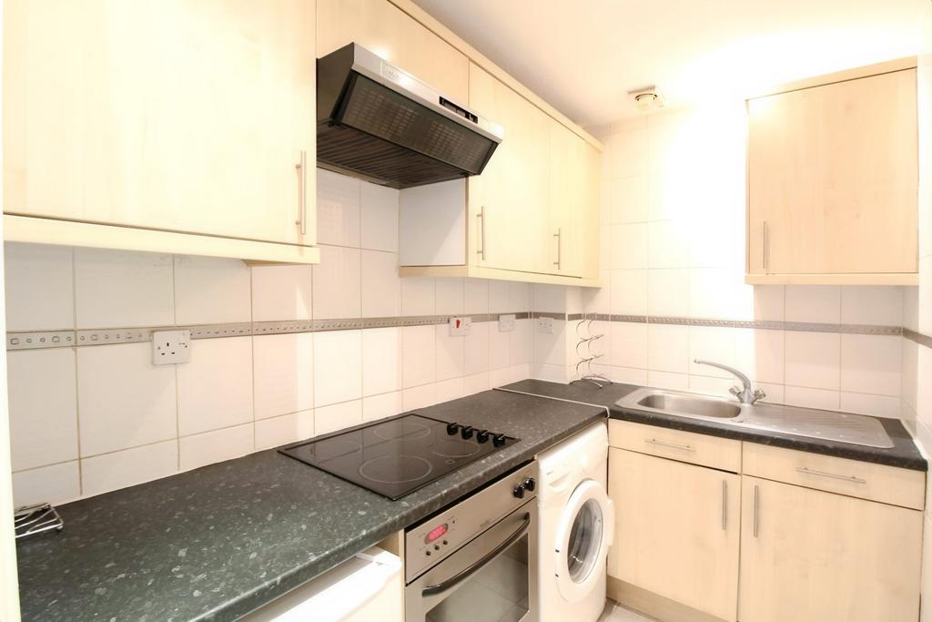 Apartment in West Yorkshire - View 3