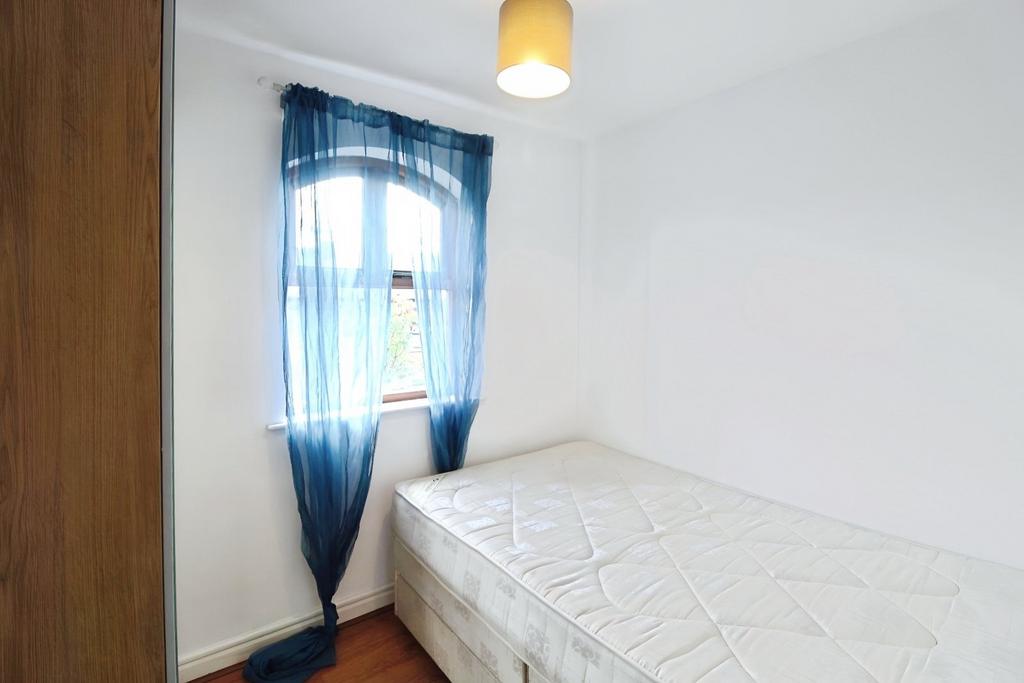 Apartment in West Yorkshire - More