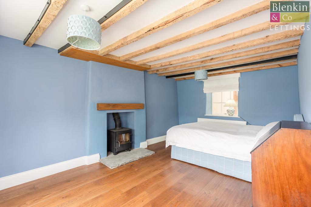 Chimes Cottage Bedroom 4-1