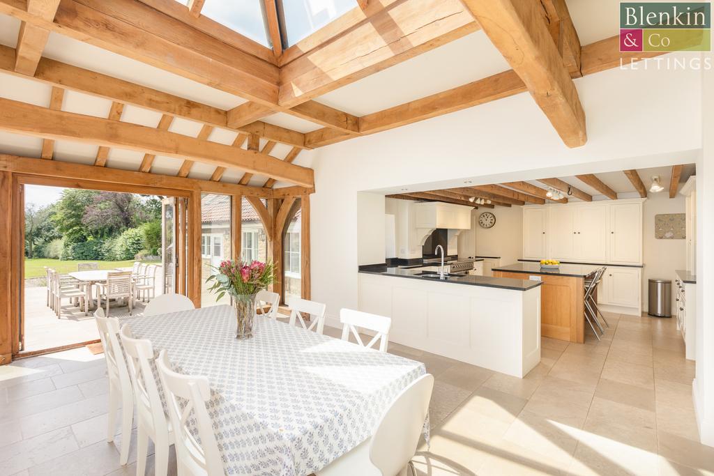 Chimes Cottage Kitchen Dining Room-1