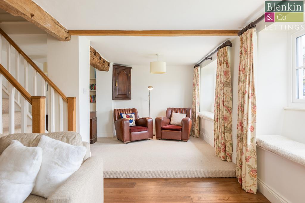 Chimes Cottage Sitting Room-5
