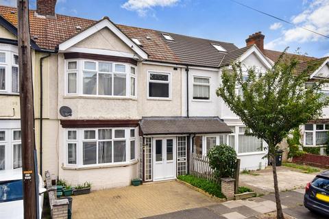 4 bedroom terraced house for sale - Downshall Avenue, Redbridge, Essex