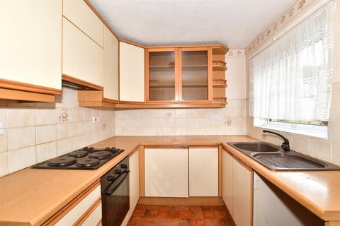 1 Chislehurst Close, Maidstone, ME15 8TS