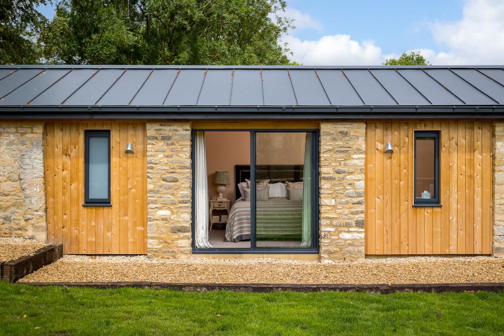 The Stables, Ampney Crucis, GL7 5 DY, for sale...