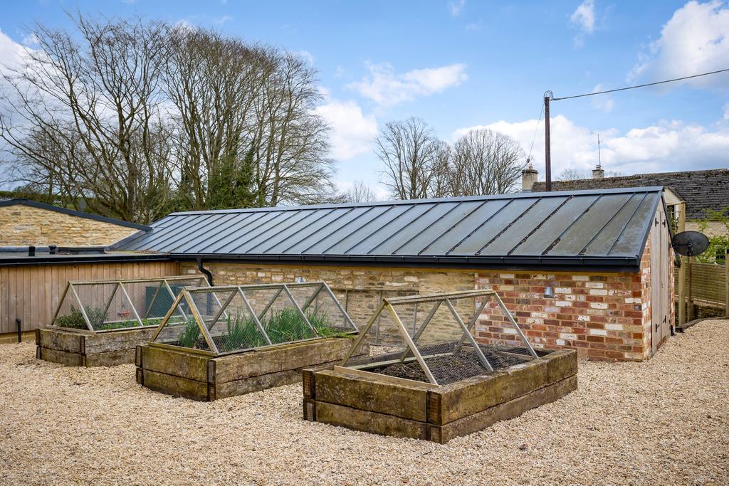 The Stables, Ampney Crucis, GL7 5 DY, for sale...