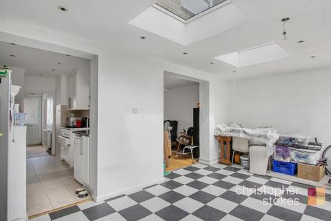 34 Pengelly Close, Cheshunt, Waltham Cross, EN7 5DD