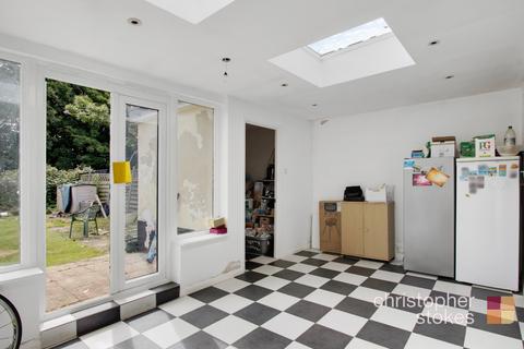 34 Pengelly Close, Cheshunt, Waltham Cross, EN7 5DD