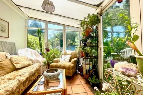 7 West Chantry, Harrow, HA3 6NX