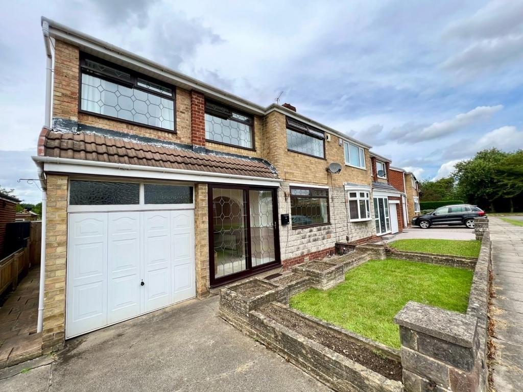 Carlton Drive, Thornaby 4 bed semidetached house for sale £180,000