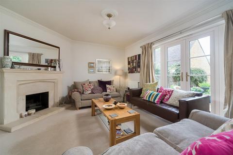44 Castle Nurseries, Chipping Campden, GL55 6JT