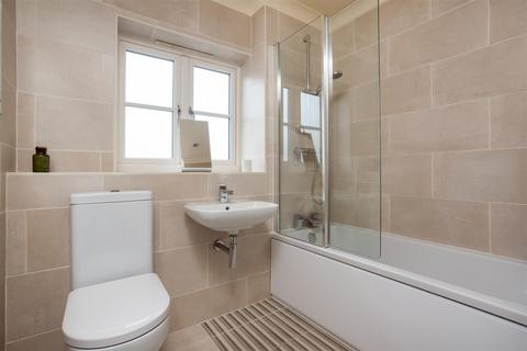 44 Castle Nurseries, Chipping Campden, GL55 6JT