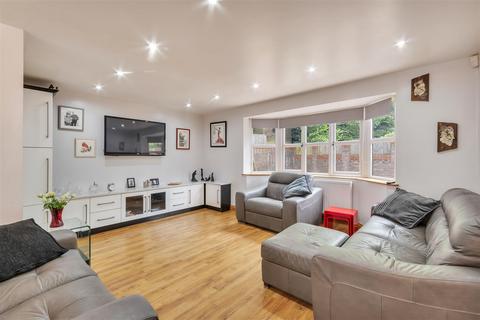 Ty Dre Methodist Hill, Froncysyllte, Llangollen, LL20 7SN