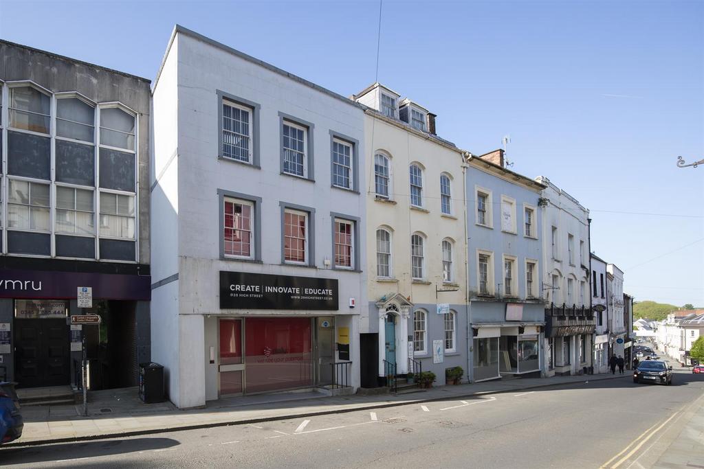 20 High Street HWest -  Final Edits-19.jpg