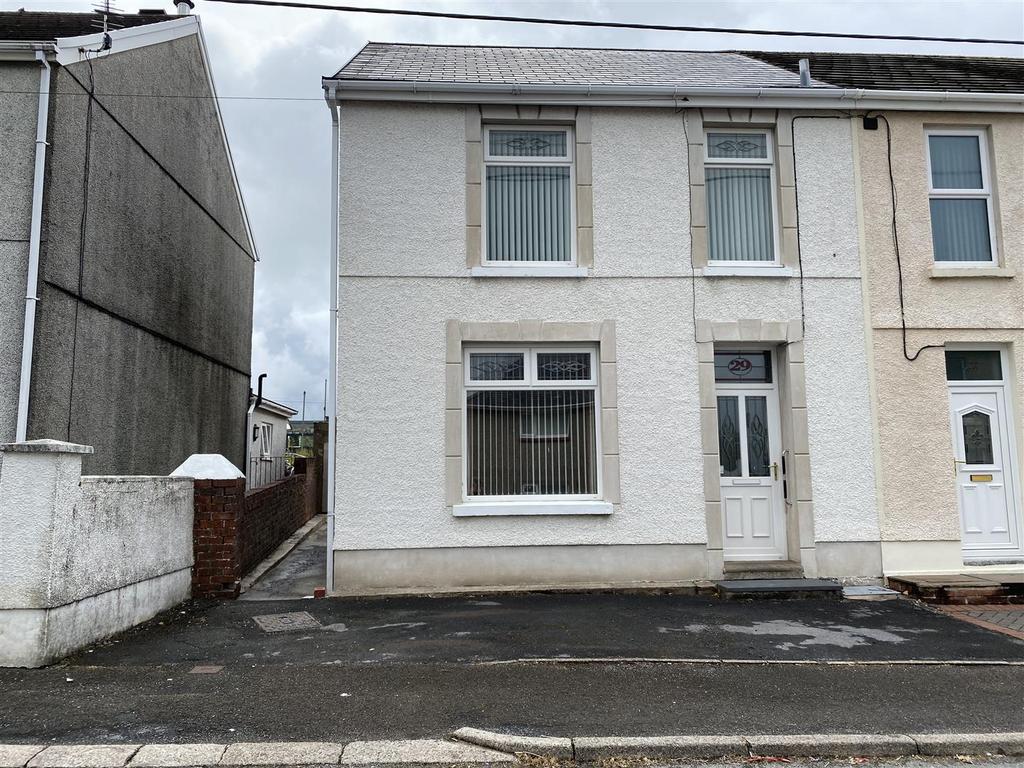 Barry Road, Lower Brynamman, Ammanford 3 bed semidetached house for