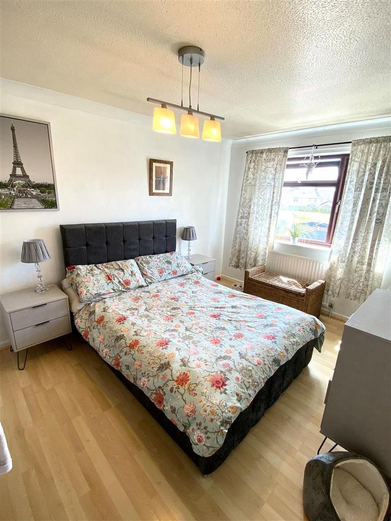 48 woodham park.jpg