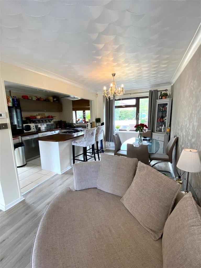 48 woodham park.jpg